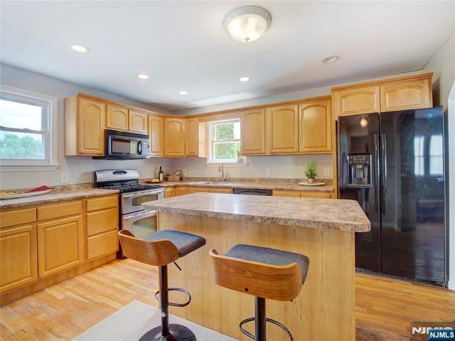 8 Pine Street, West Orange, NJ 07052