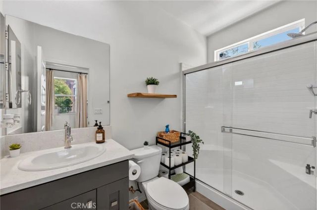 1016 E 4th, Santa Ana, CA 92701