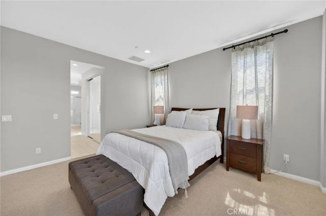 1016 E 4th, Santa Ana, CA 92701