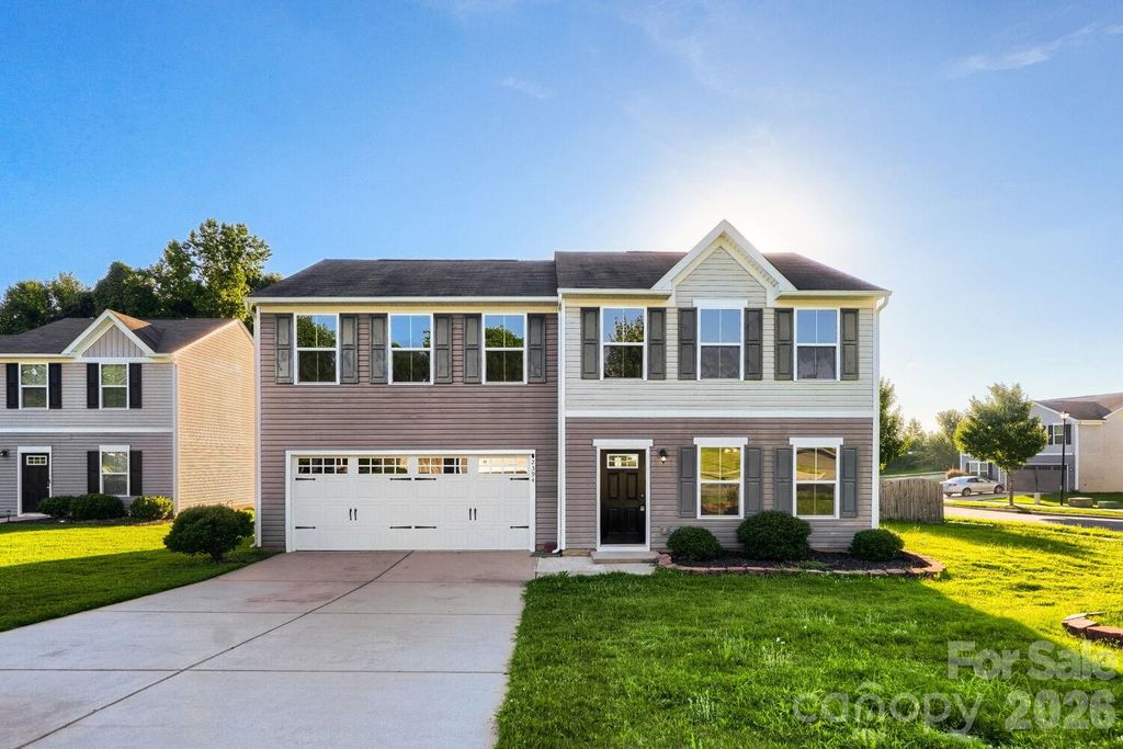 2394 Everton Circle SE, Concord, NC 28025