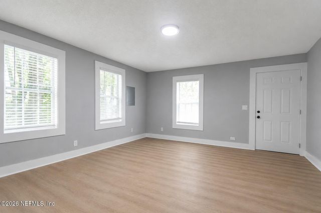3321 DEASON Avenue, Jacksonville, FL 32254