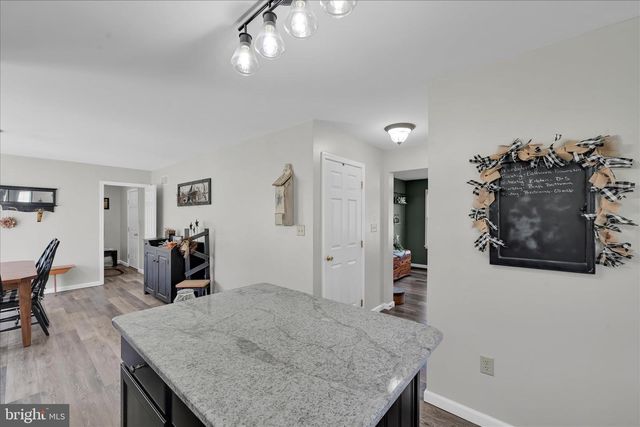 111 HOLLY RD, Orwigsburg, PA 17961