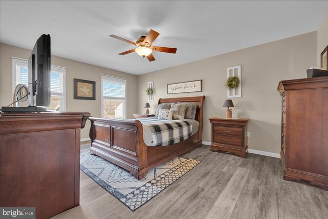 111 HOLLY RD, Orwigsburg, PA 17961