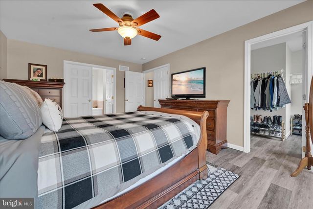 111 HOLLY RD, Orwigsburg, PA 17961