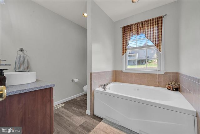 111 HOLLY RD, Orwigsburg, PA 17961