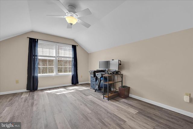 111 HOLLY RD, Orwigsburg, PA 17961