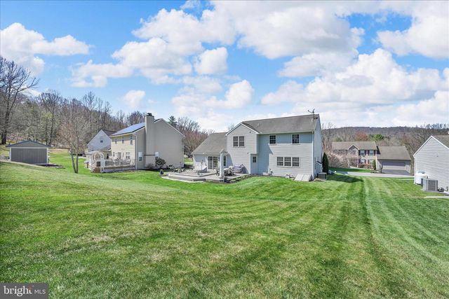 111 HOLLY RD, Orwigsburg, PA 17961