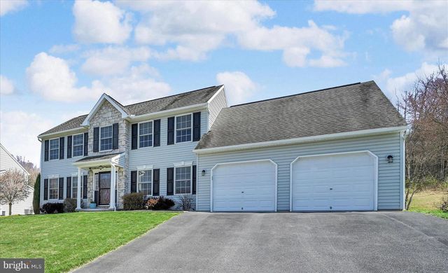 111 HOLLY RD, Orwigsburg, PA 17961