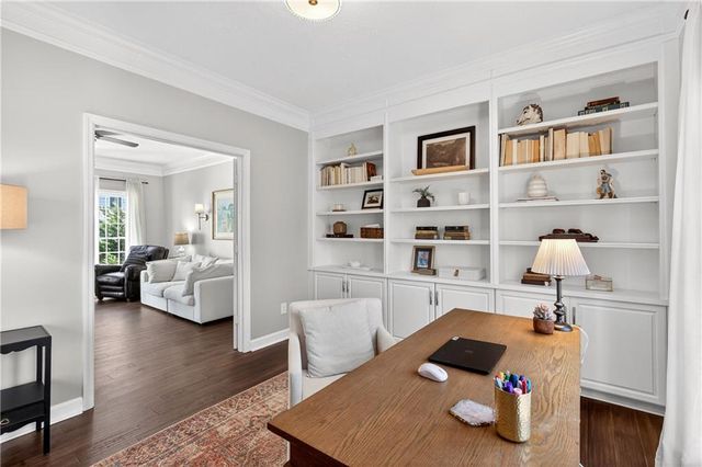 1080 Barrington Landing Court, Roswell, GA 30076