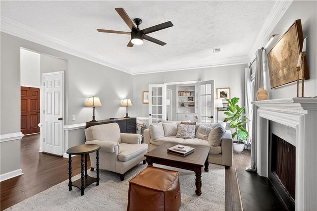 1080 Barrington Landing Court, Roswell, GA 30076