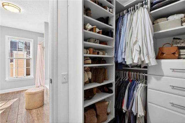 1080 Barrington Landing Court, Roswell, GA 30076