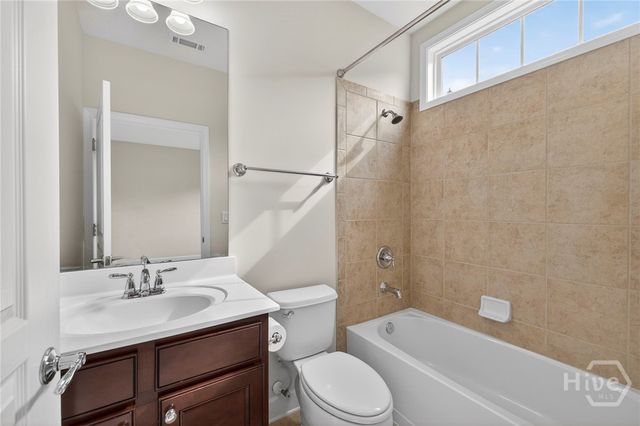 1010 Overlook Cove, Greensboro, GA 30642