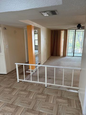 3730 Inverrary Drive 2a, Lauderhill, FL 33319