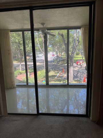 3730 Inverrary Drive 2a, Lauderhill, FL 33319