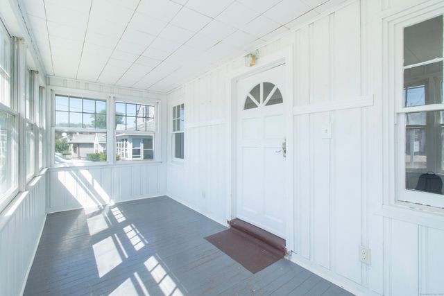 38 Mohican Road, Old Saybrook, CT 06475