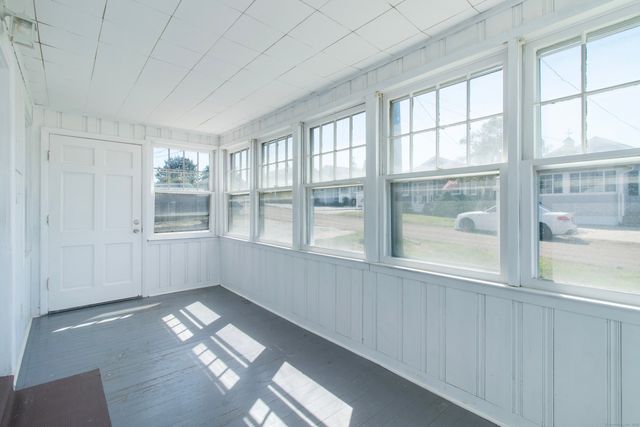 38 Mohican Road, Old Saybrook, CT 06475