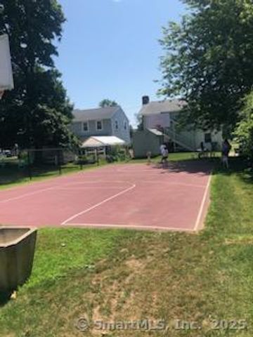 38 Mohican Road, Old Saybrook, CT 06475