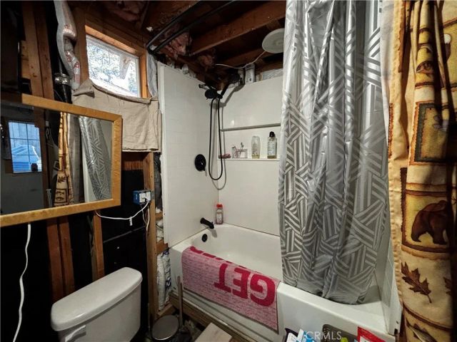 22901 Fir, Crestline, CA 92325