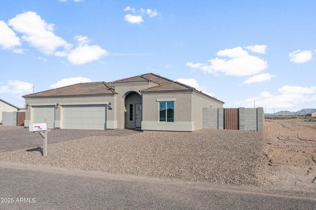 3955 N MAYA Road, Eloy, AZ 85131
