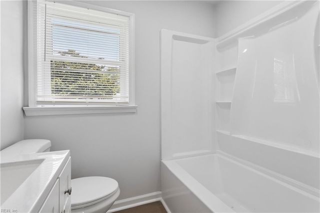 1815 Canterbury RD, Hampton, VA 23666
