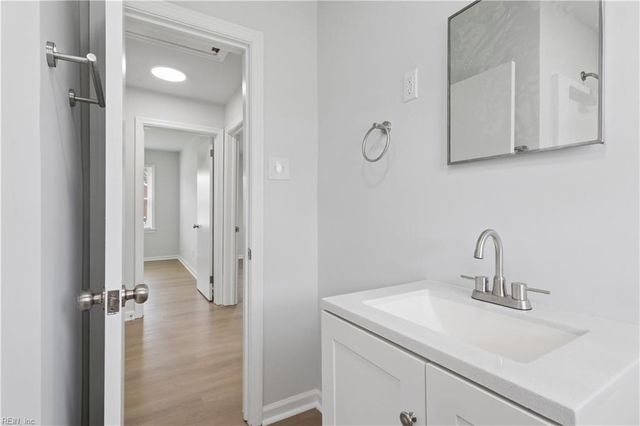1815 Canterbury RD, Hampton, VA 23666