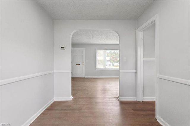 1815 Canterbury RD, Hampton, VA 23666