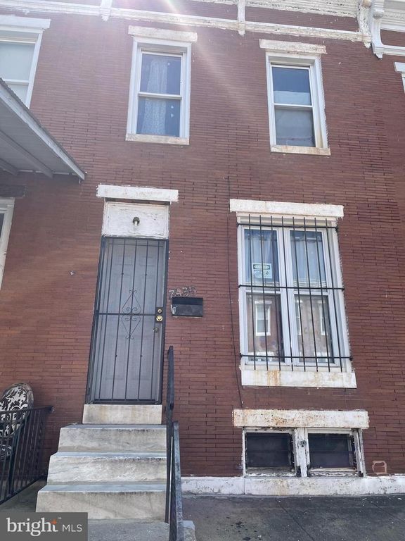 2435 LAURETTA AVE, Baltimore, MD 21223