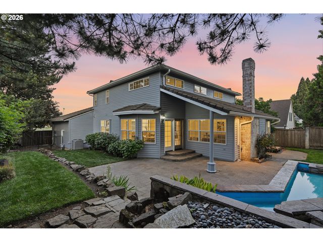 17903 RIDGE LAKE Dr, Lake Oswego, OR 97034
