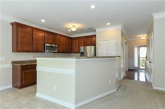 6724 Planters Drive, High Point, NC 27265