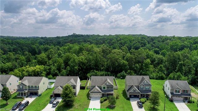 6724 Planters Drive, High Point, NC 27265