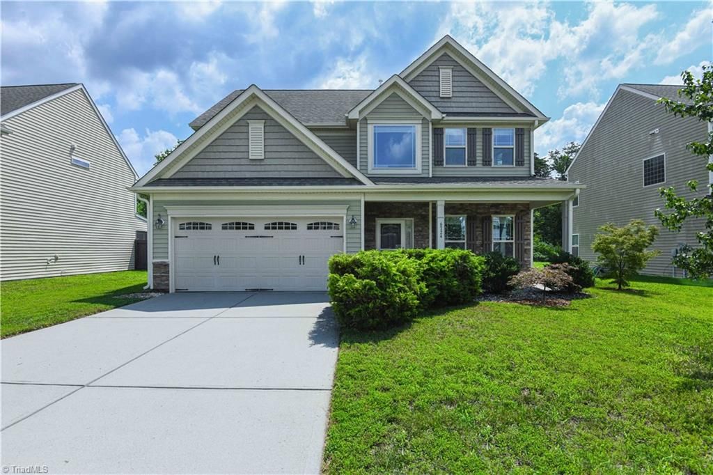 6724 Planters Drive, High Point, NC 27265