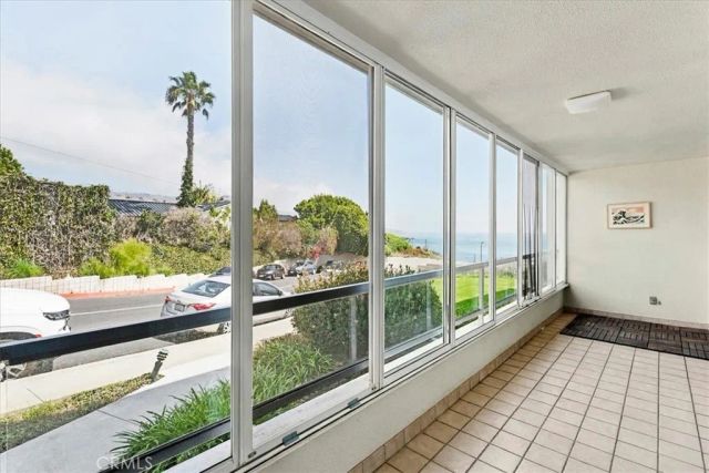 32759 Seagate Dr 103, Rancho Palos Verdes, CA 90275