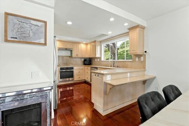32759 Seagate Dr 103, Rancho Palos Verdes, CA 90275