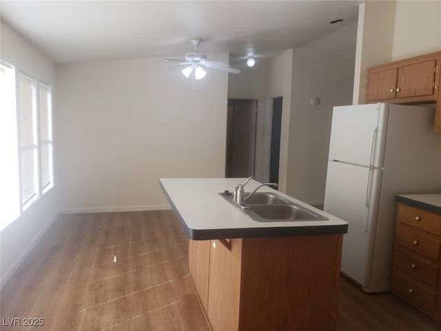 4400 Vicki Ann Road, Pahrump, NV 89048