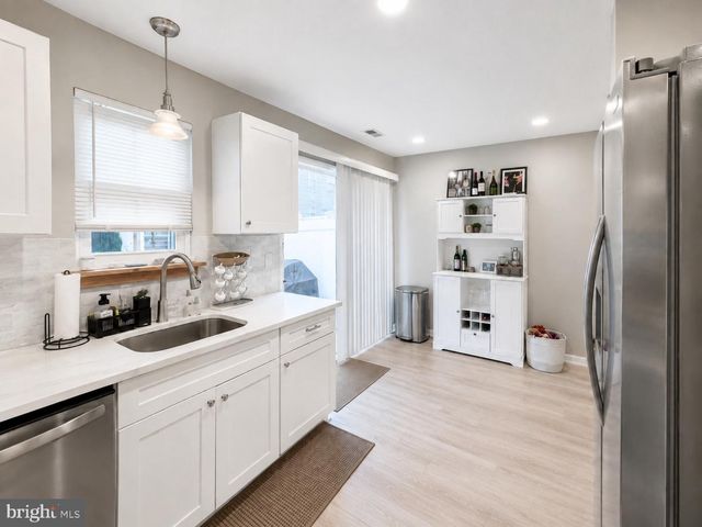 937 WOODSTOCK CT, Sewell, NJ 08080