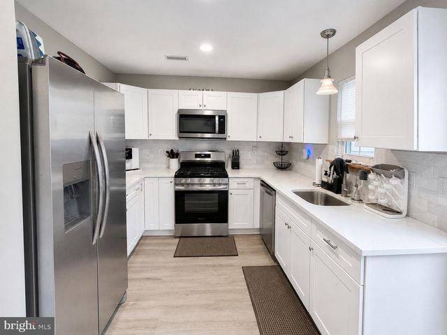 937 WOODSTOCK CT, Sewell, NJ 08080