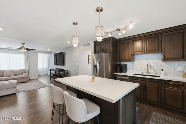 4051 E EMILE ZOLA Avenue, Phoenix, AZ 85032