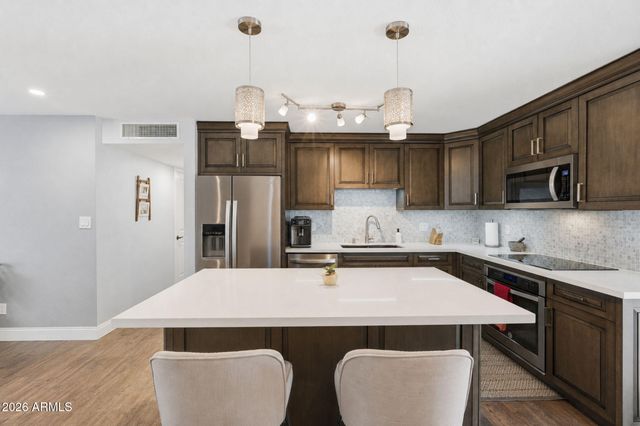 4051 E EMILE ZOLA Avenue, Phoenix, AZ 85032