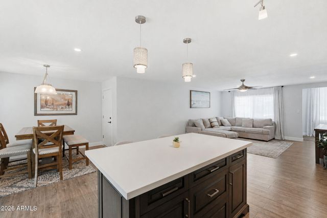4051 E EMILE ZOLA Avenue, Phoenix, AZ 85032
