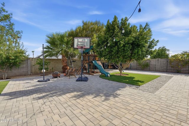 4051 E EMILE ZOLA Avenue, Phoenix, AZ 85032