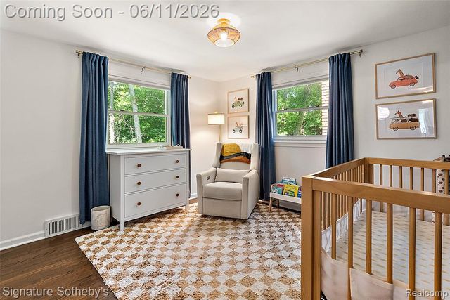 5748 Cherry Crest Drive, West Bloomfield, MI 48322