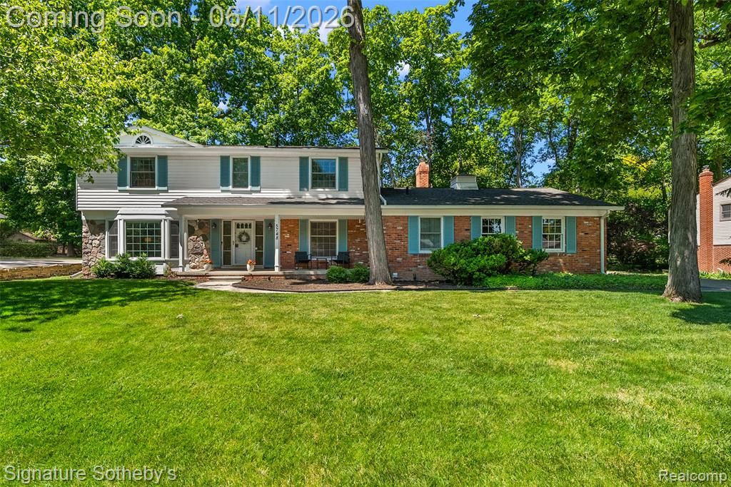 5748 Cherry Crest Drive, West Bloomfield, MI 48322