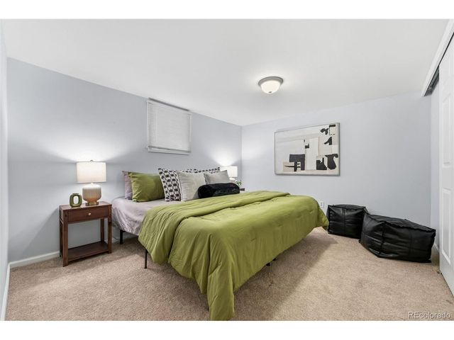 2332 N Glencoe St, Denver, CO 80207