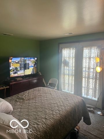 2021 Columbia Avenue, Indianapolis, IN 46202