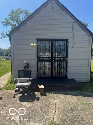 2021 Columbia Avenue, Indianapolis, IN 46202