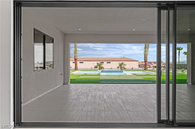 470 East Paradise Hills Drive, Henderson, NV 89002