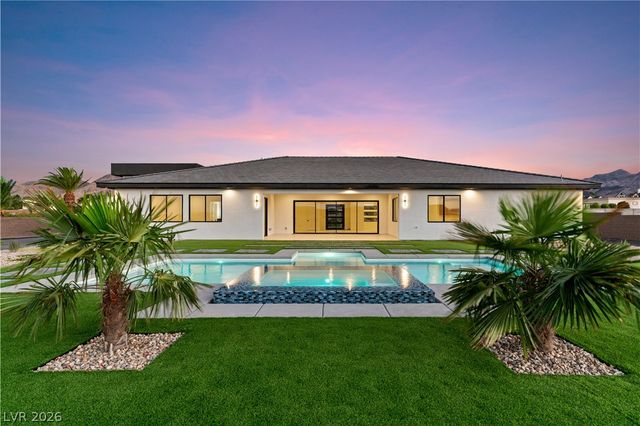 470 East Paradise Hills Drive, Henderson, NV 89002