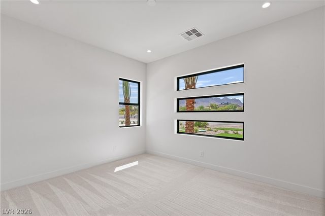 470 East Paradise Hills Drive, Henderson, NV 89002