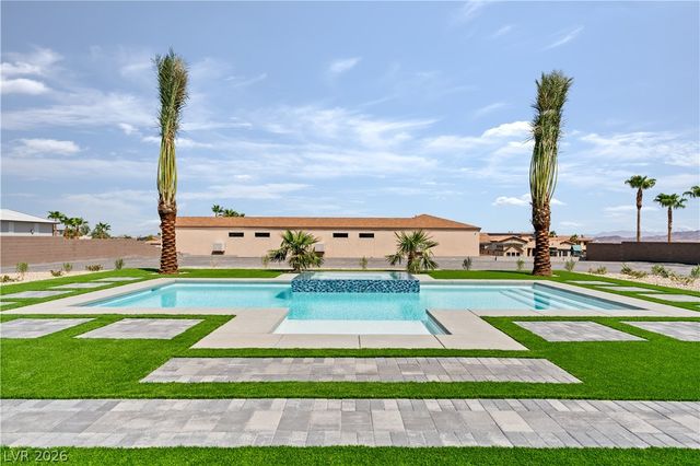 470 East Paradise Hills Drive, Henderson, NV 89002