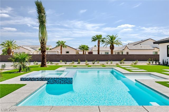 470 East Paradise Hills Drive, Henderson, NV 89002